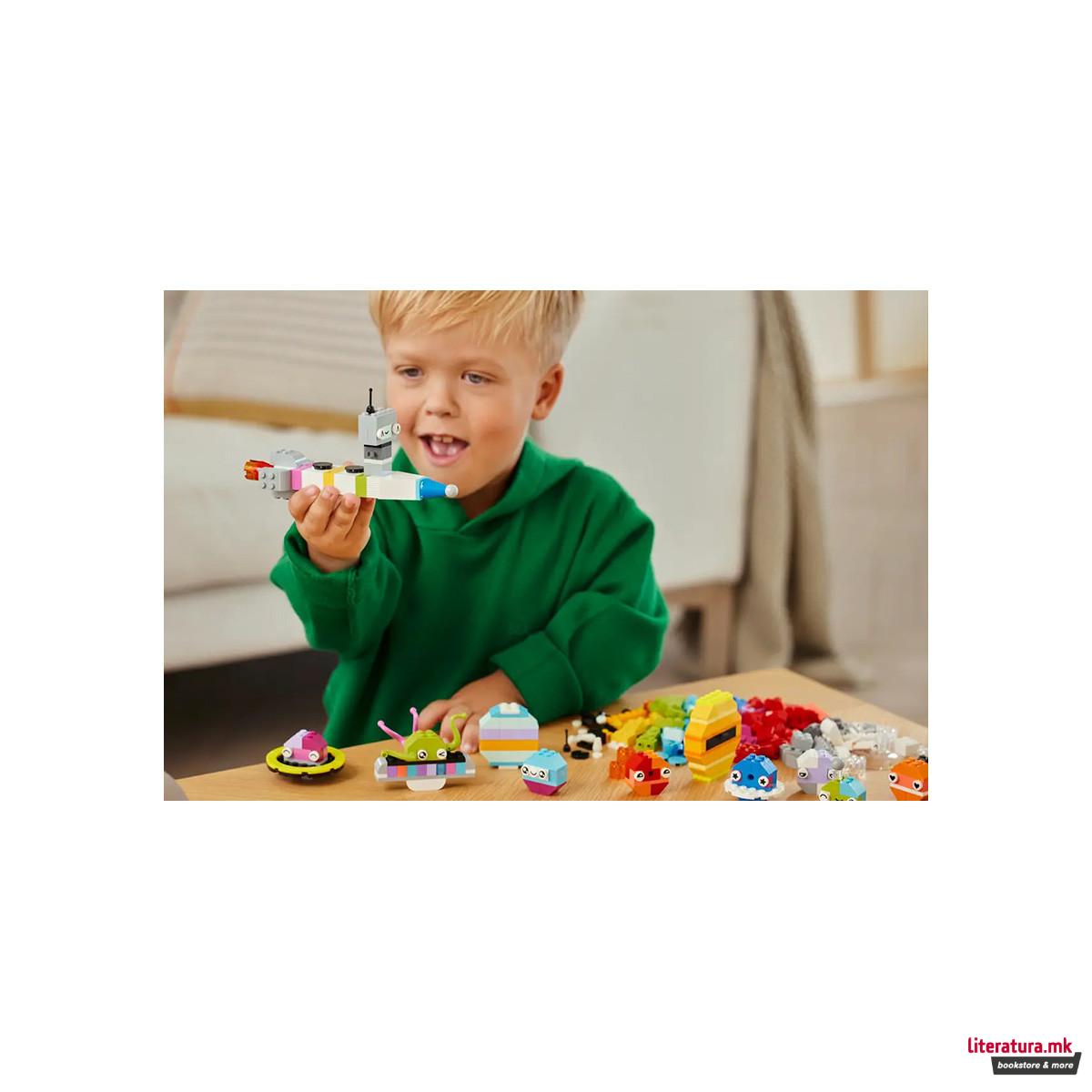 LEGO коцки, Classic, Creative Space Planets 