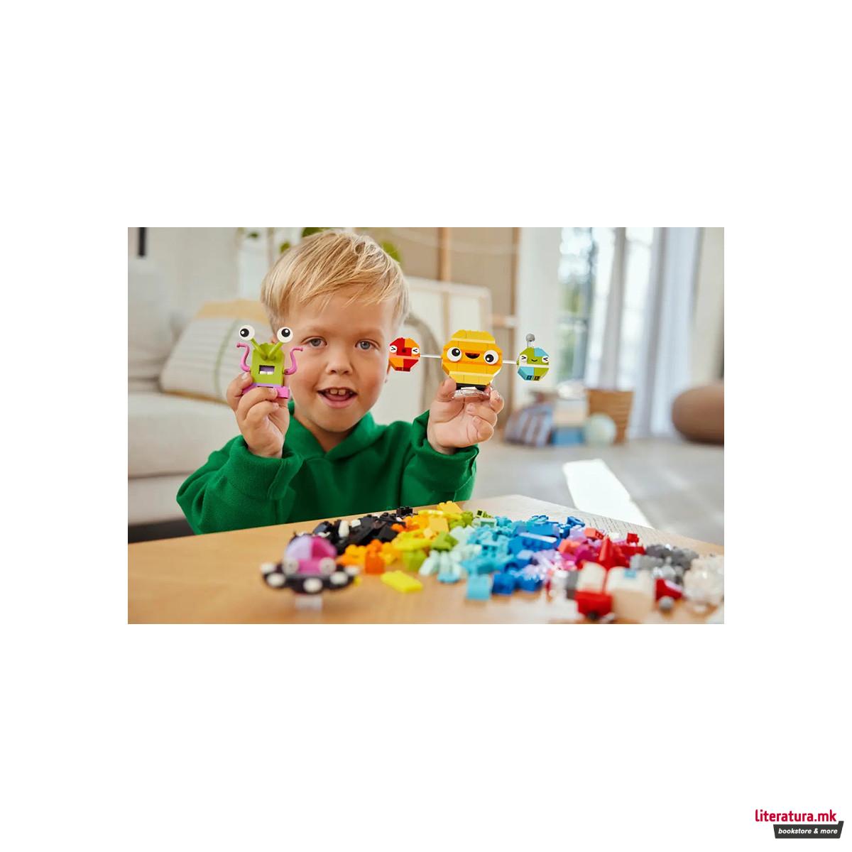 LEGO коцки, Classic, Creative Space Planets 