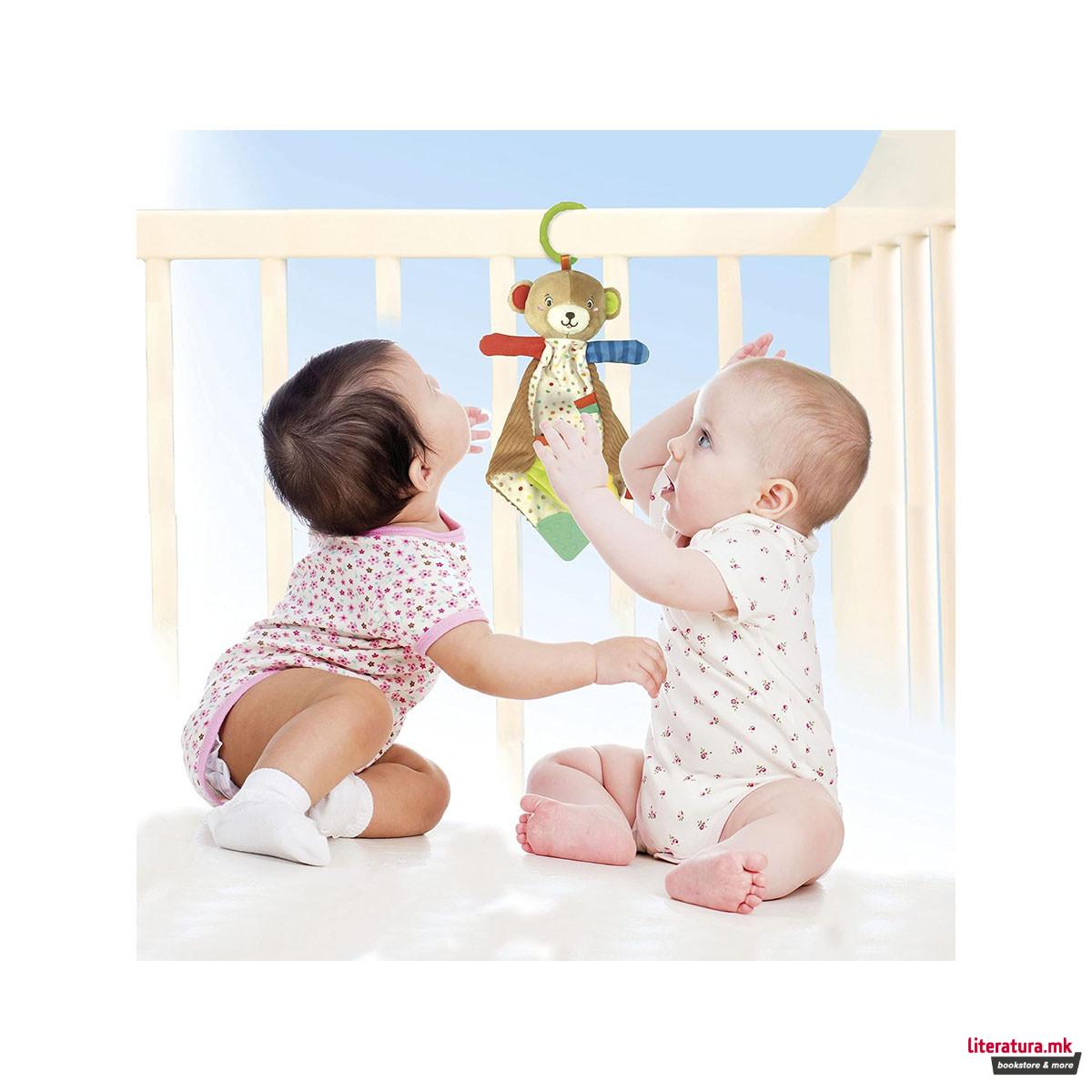 Плишана играчка, Baby Clementoni - Lovely Bear Comforter 