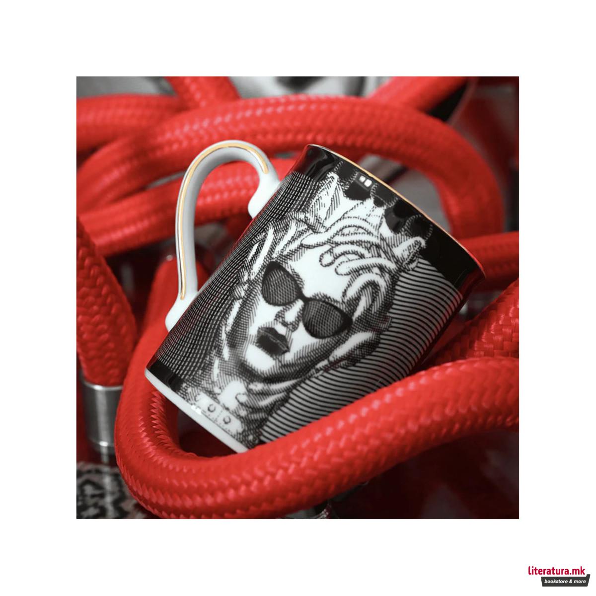 Шолја, Sagrada Familia - La Vipera 