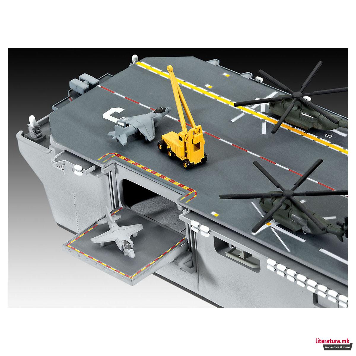 Сет макета + бои, Assault Carrier USS WASP CLASS, 1:700 