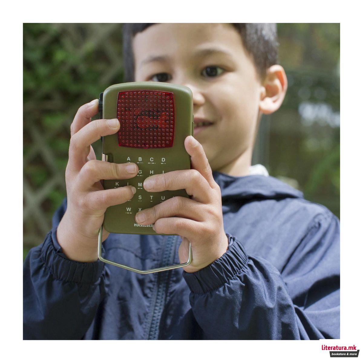 Ретро батериска ламба со Морзеова азбука 