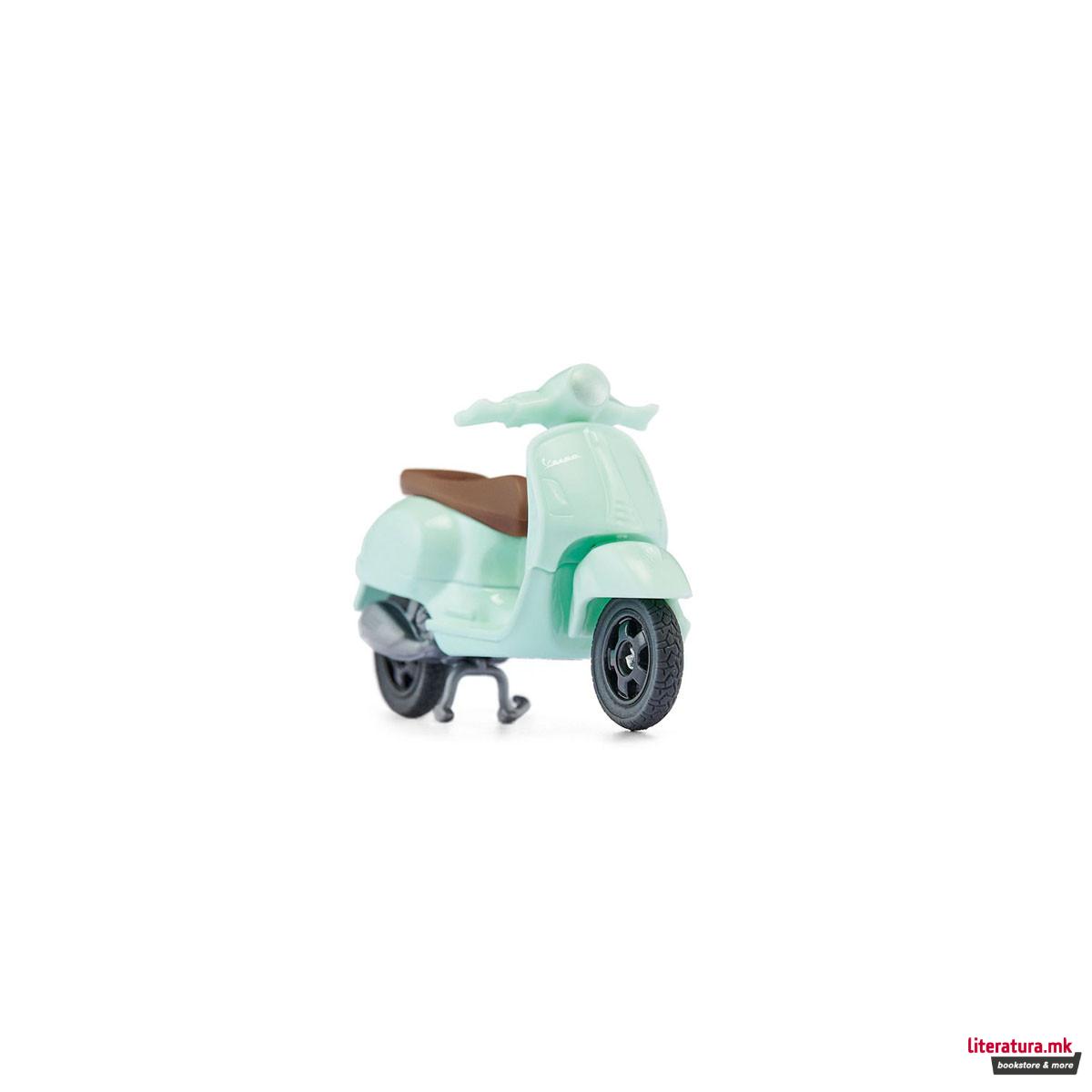 Фигура, Vespa 125 GTS 