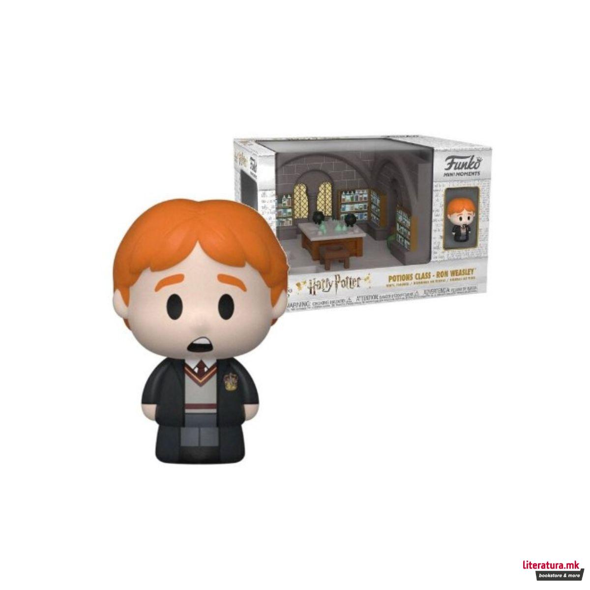 Диорама, Mini Moments: Harry Potter - Ron in Potions Class