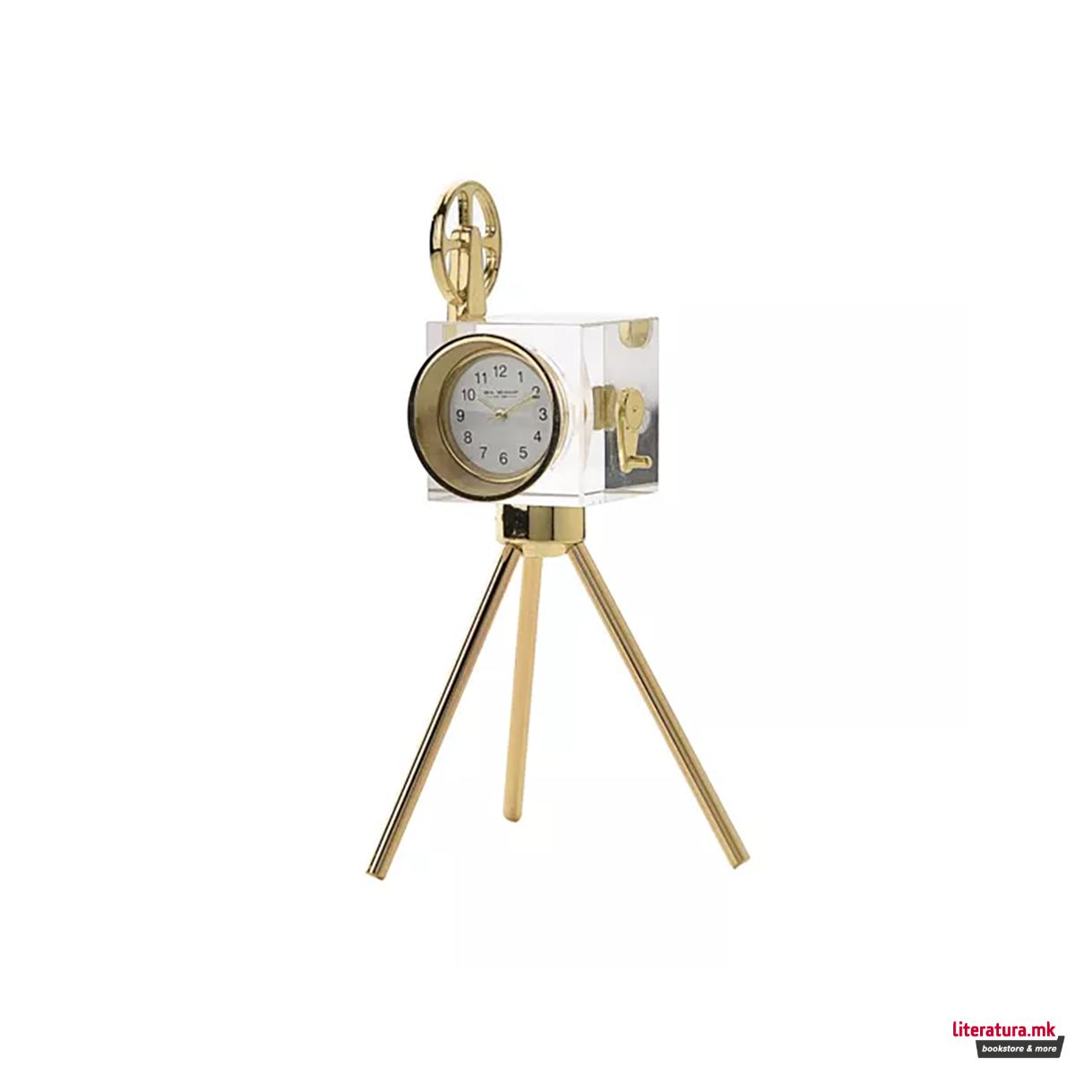 Мини часовник, William Widdop - Retro Camera on Tripod 