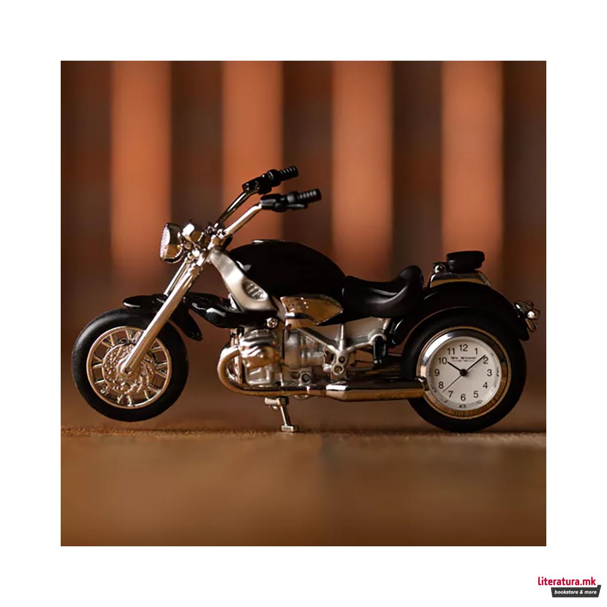 Мини часовник, William Widdop - Black Motorbike 