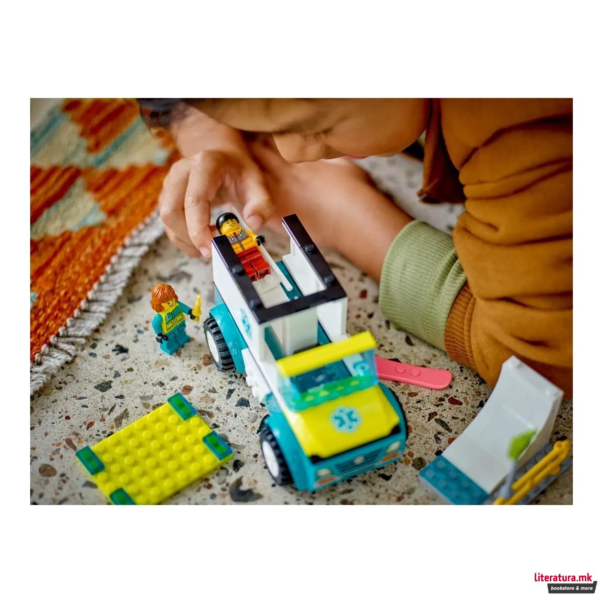 LEGO коцки, City, Emergency Ambulance 