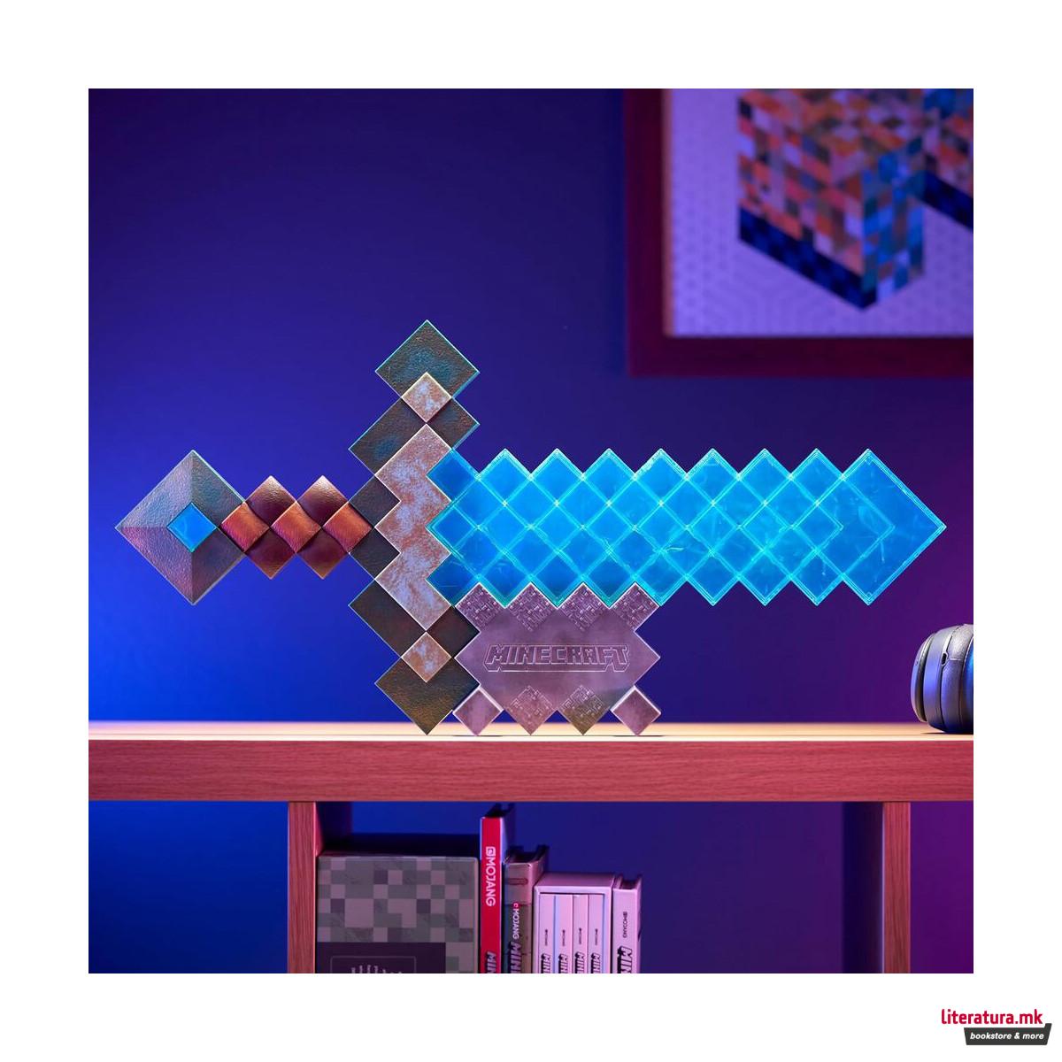 Колекционерска фигура, Minecraft - Diamond Sword (Replica) 