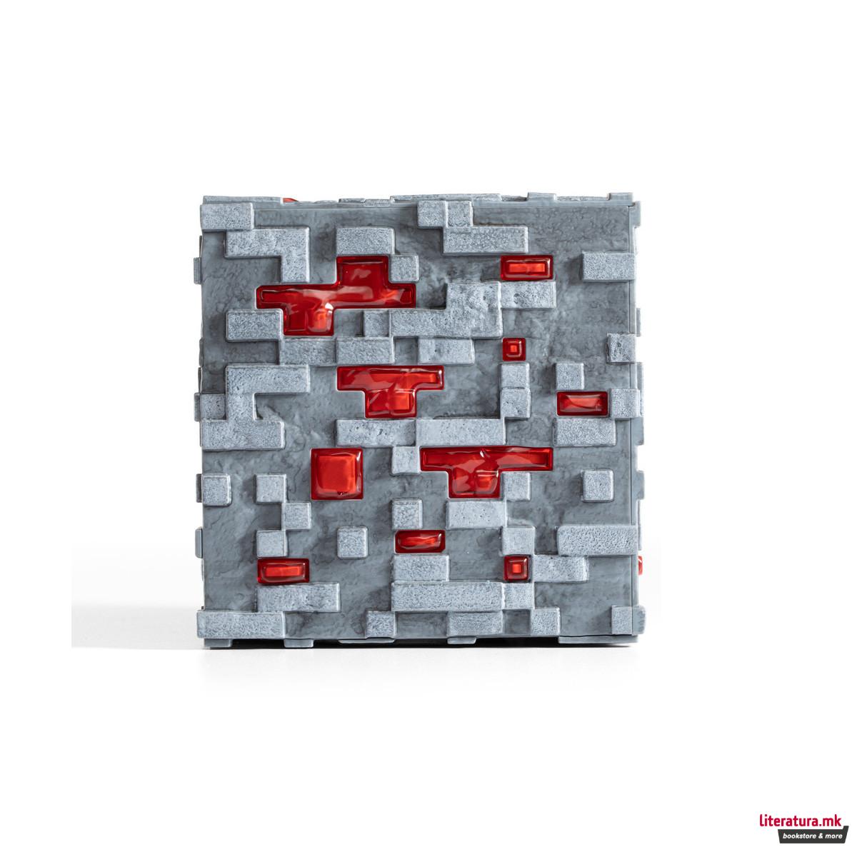 Колекционерска фигура, Minecraft - Illuminating Redstone Ore (Replica) 