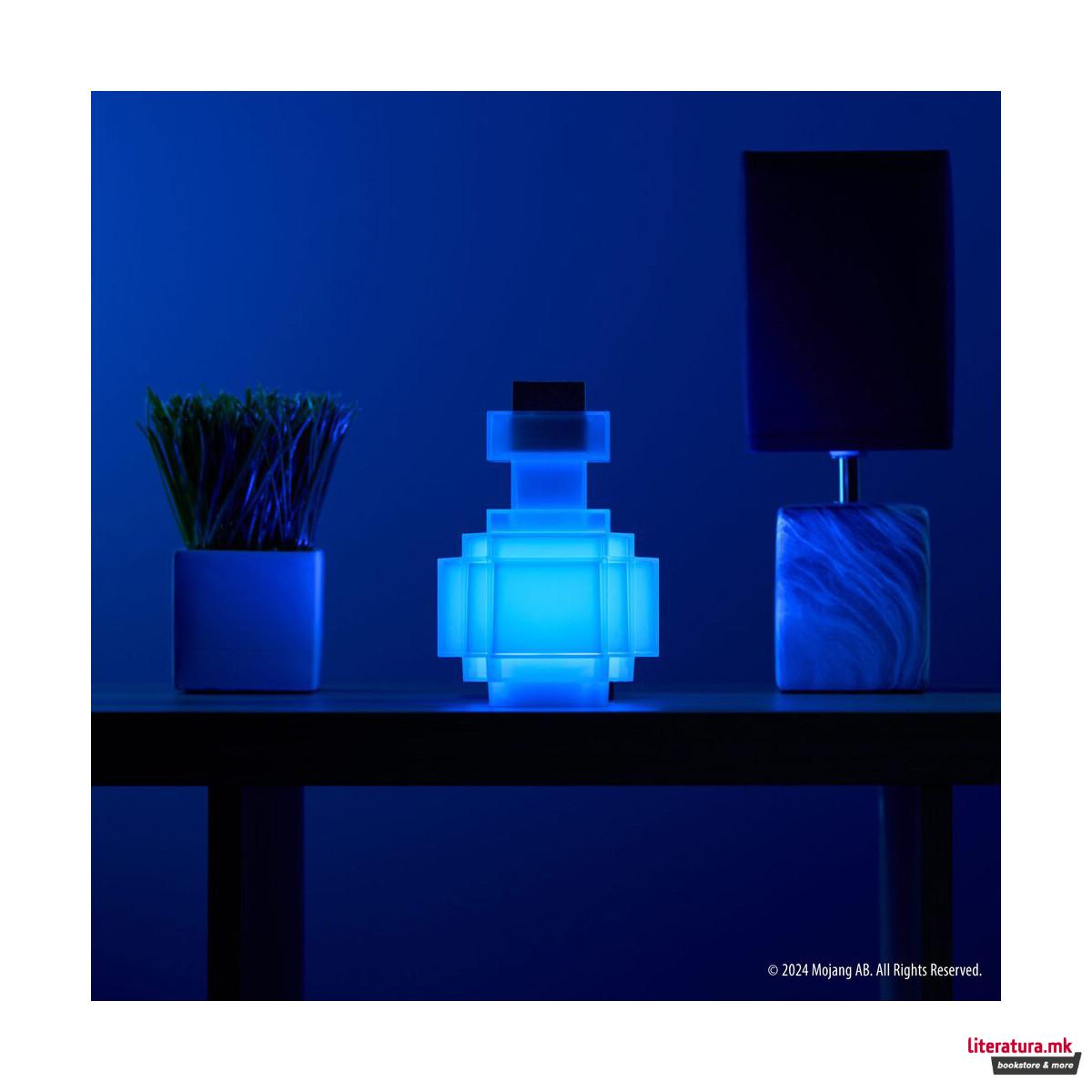 Колекционерска фигура, Minecraft - Illuminating Potion Bottle (Replica) 
