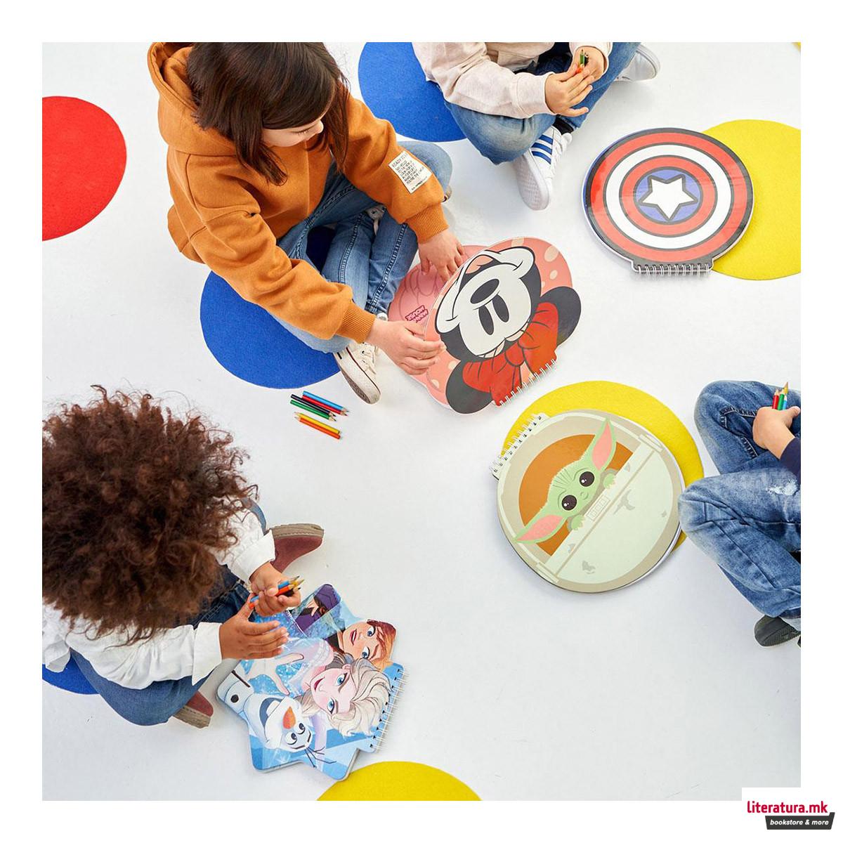 Сет - тетратка со стикери и боички, Colores - The Mandalorian 