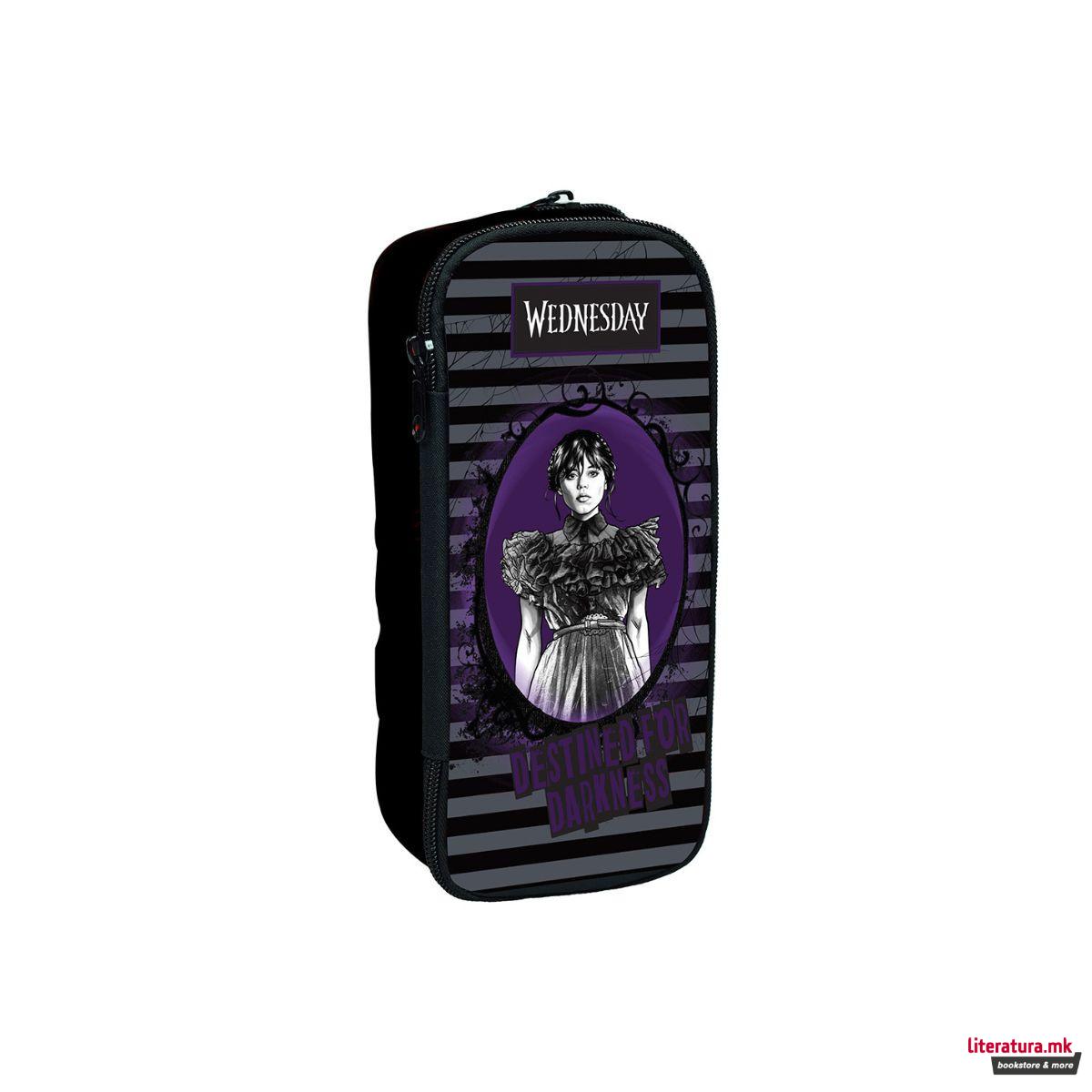 Несесер за моливи, Wednesday 