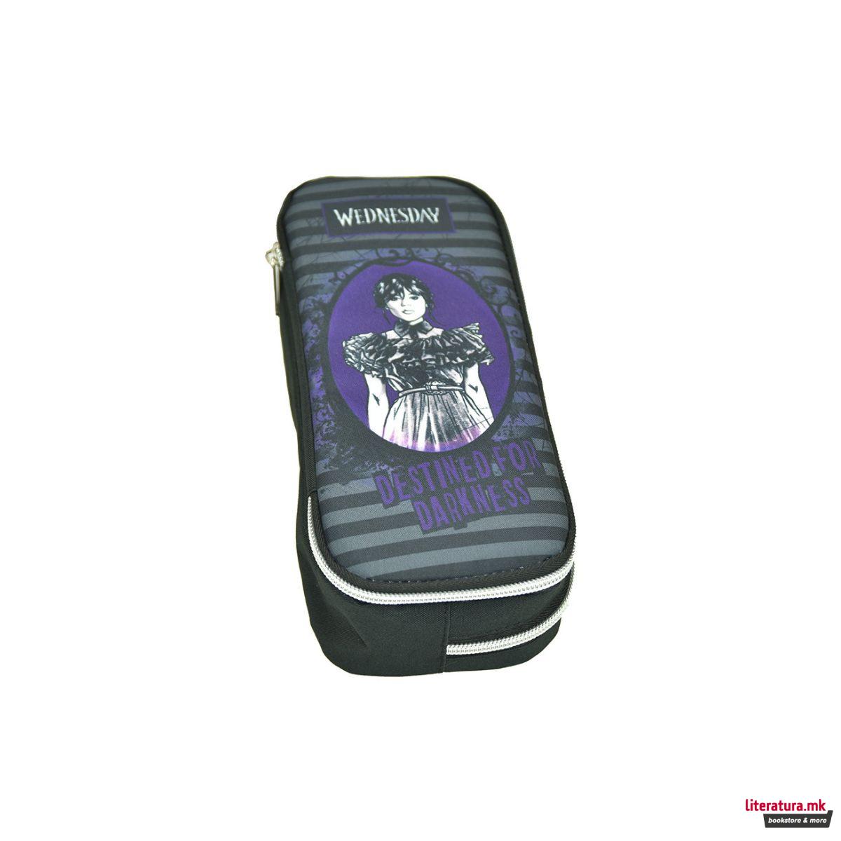 Несесер за моливи, Wednesday 