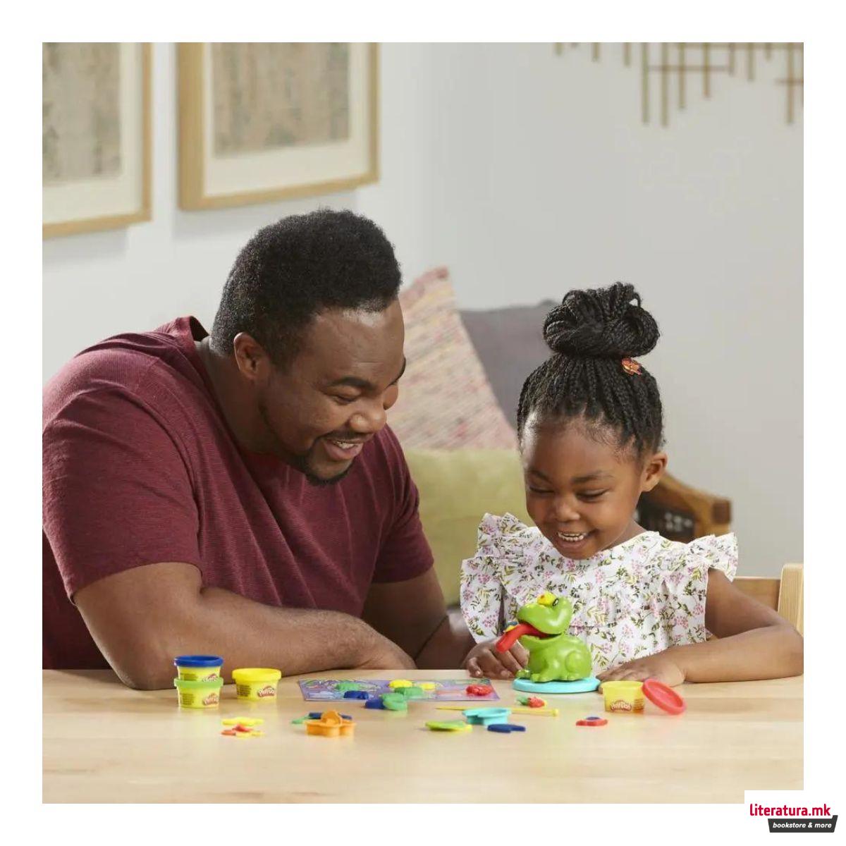 Креативен сет за игра, Play-Doh Frog 'N Colors Starter Set 