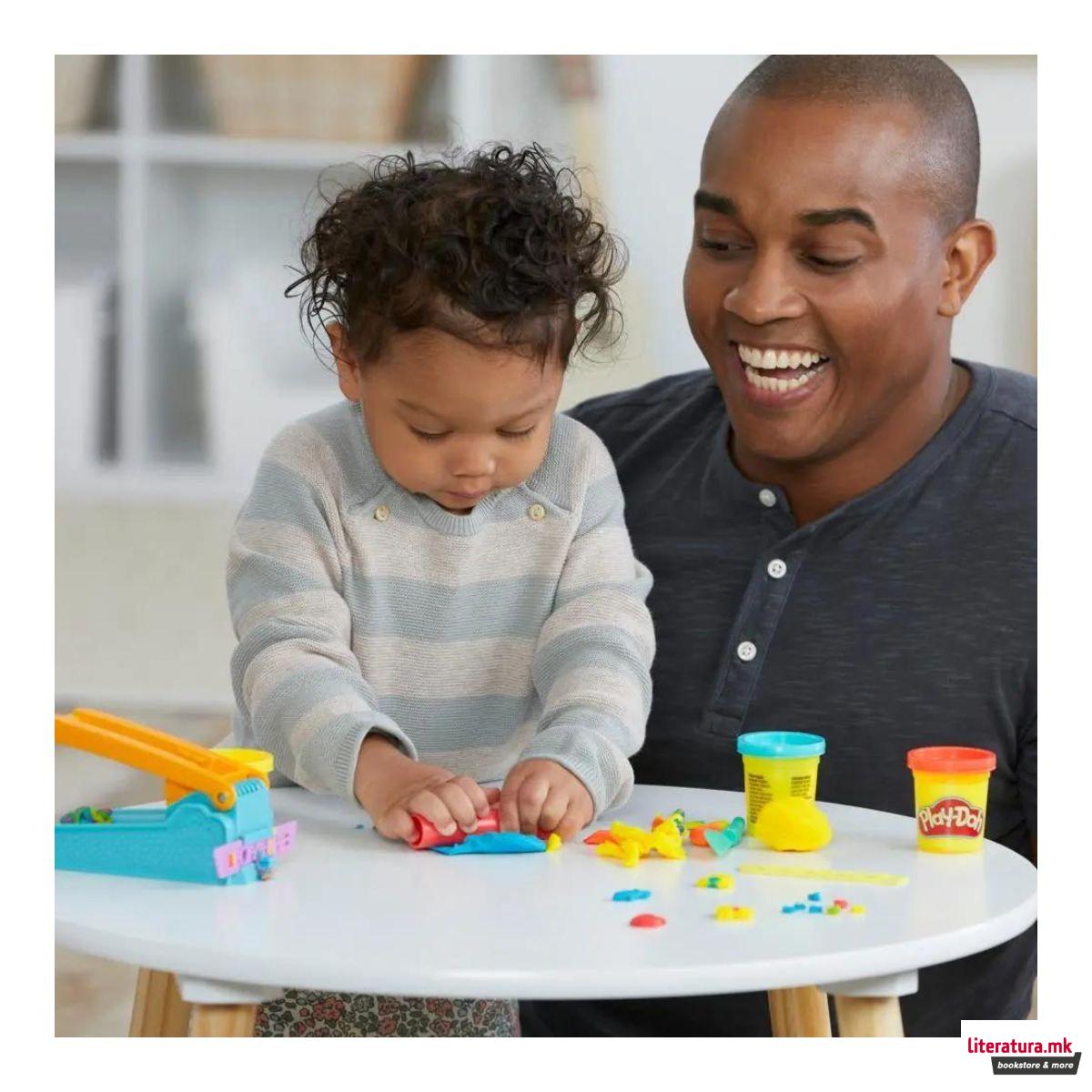 Креативен сет за игра, Play-Doh Fun Factory Starter Set 