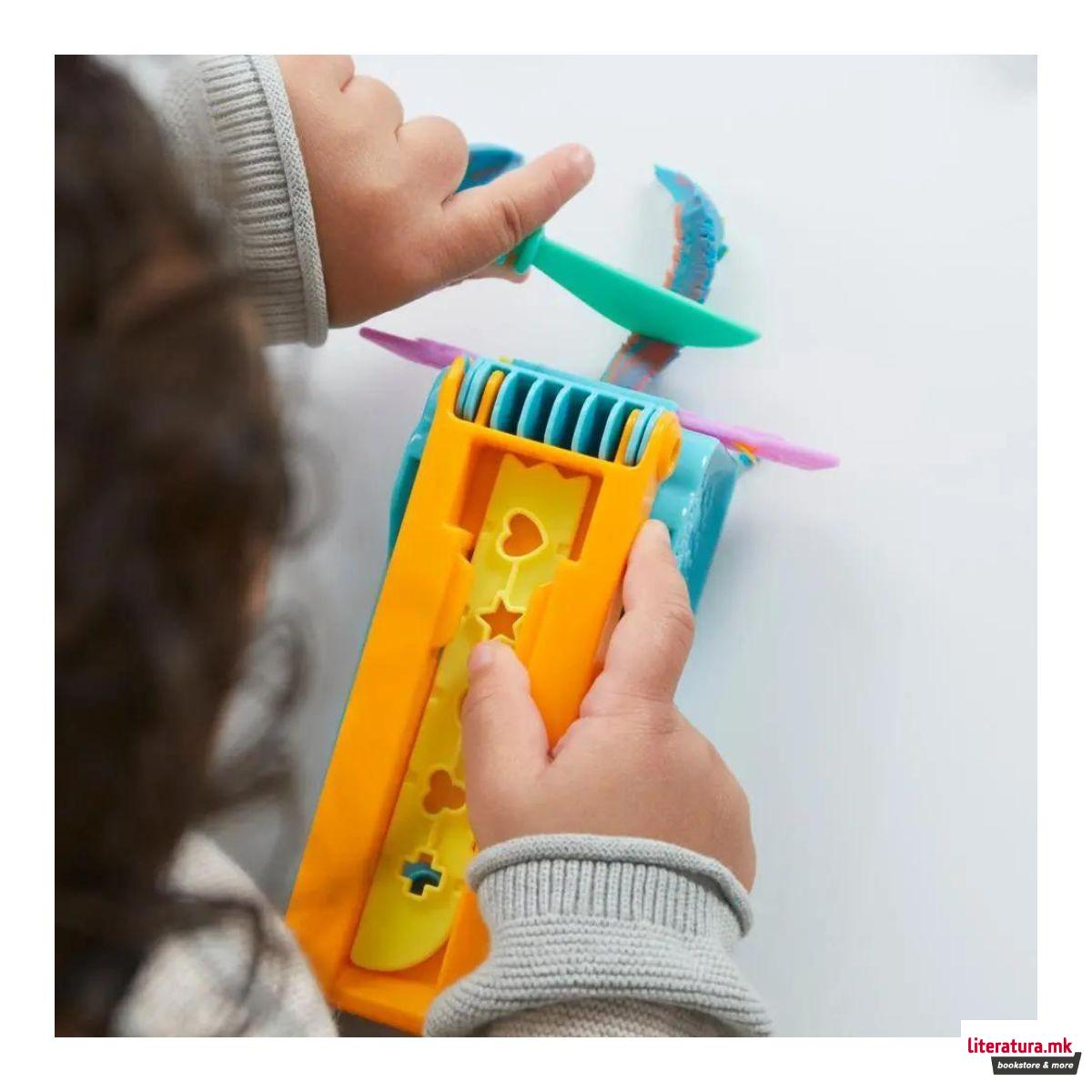 Креативен сет за игра, Play-Doh Fun Factory Starter Set 