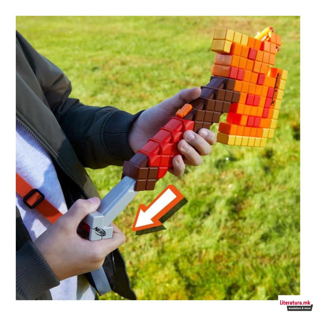 Играчка секира со мека муниција, Nerf Minecraft Firebrand, Dart Blasting Axe 