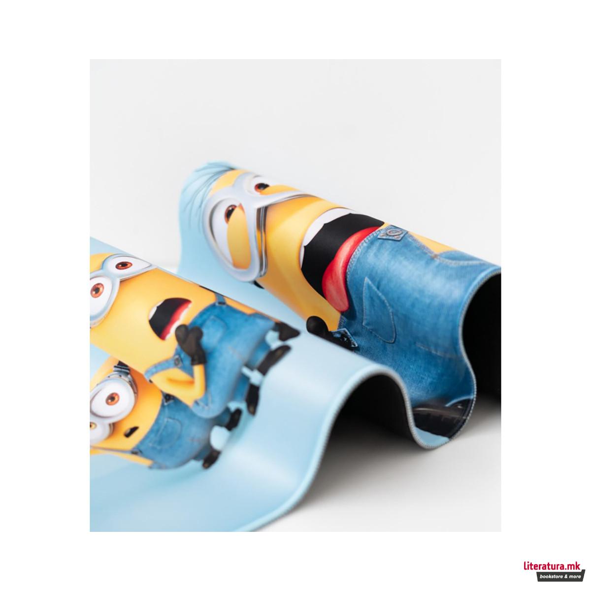 Голема подлога за биро, Minions 