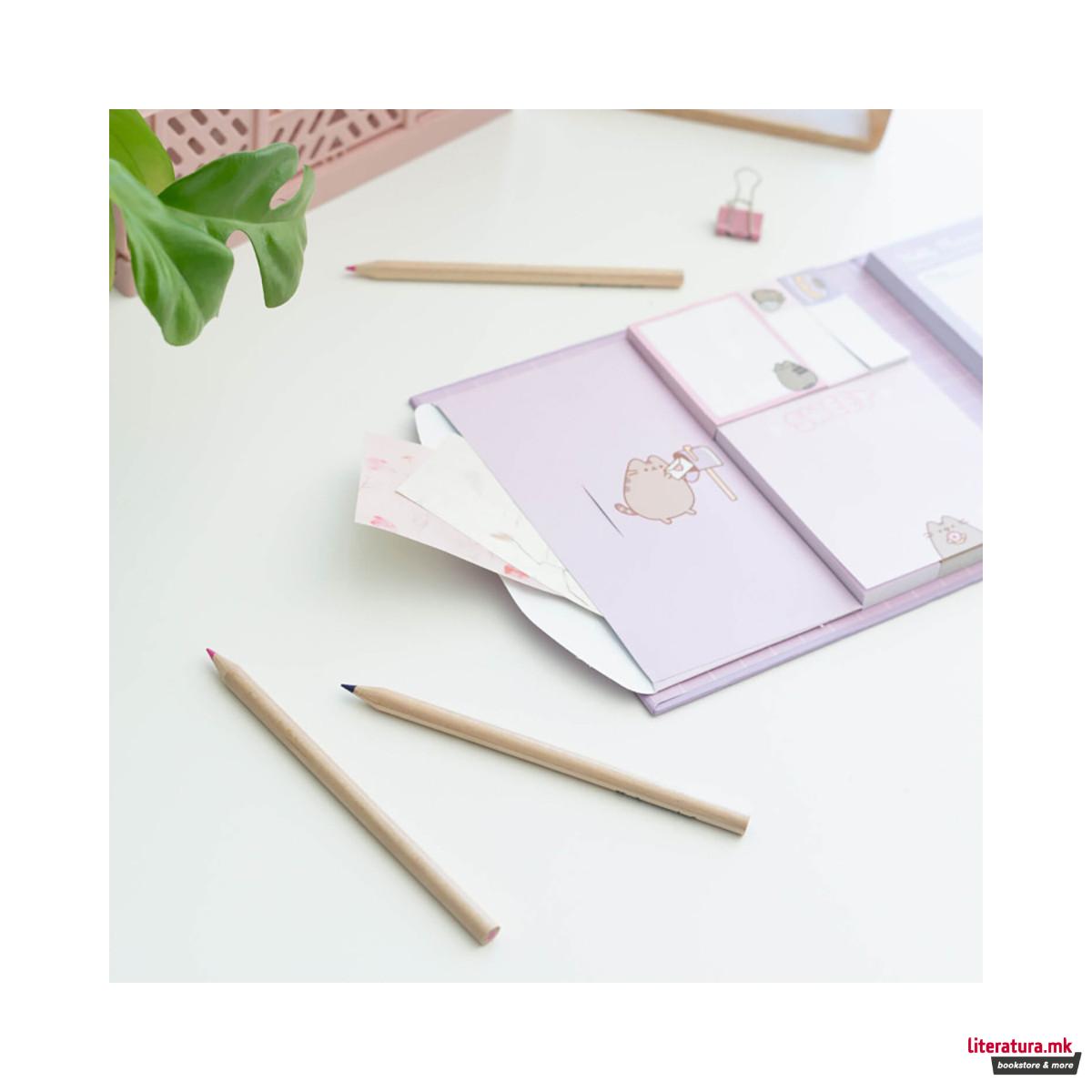 Неделен планер со мемо ливчиња, Pusheen Moments 