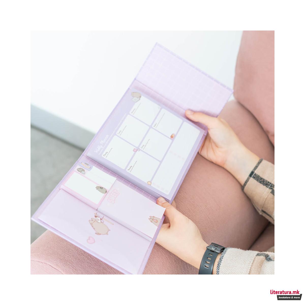 Неделен планер со мемо ливчиња, Pusheen Moments 