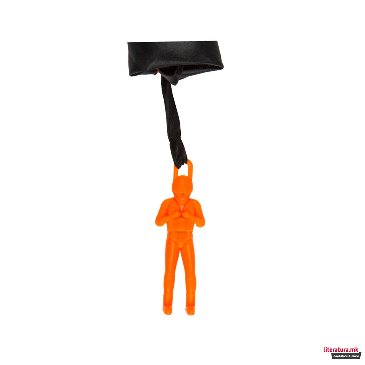 Фигура, Parachute Jumper 