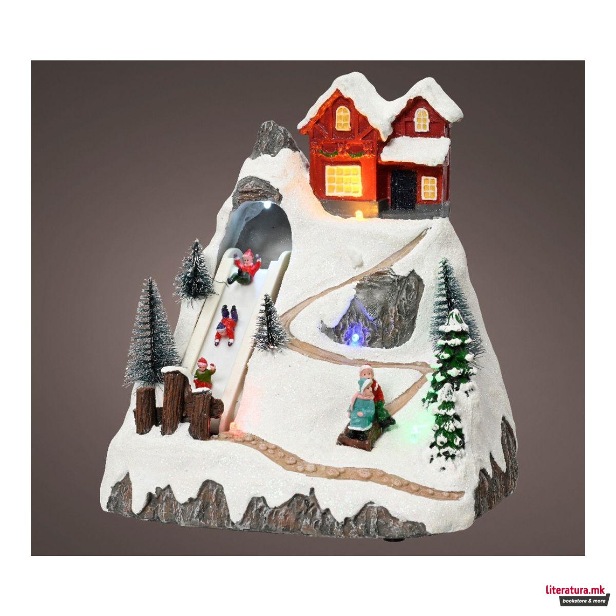 Декоративна фигура со LED светла, Christmas Village w/Ski Slope 