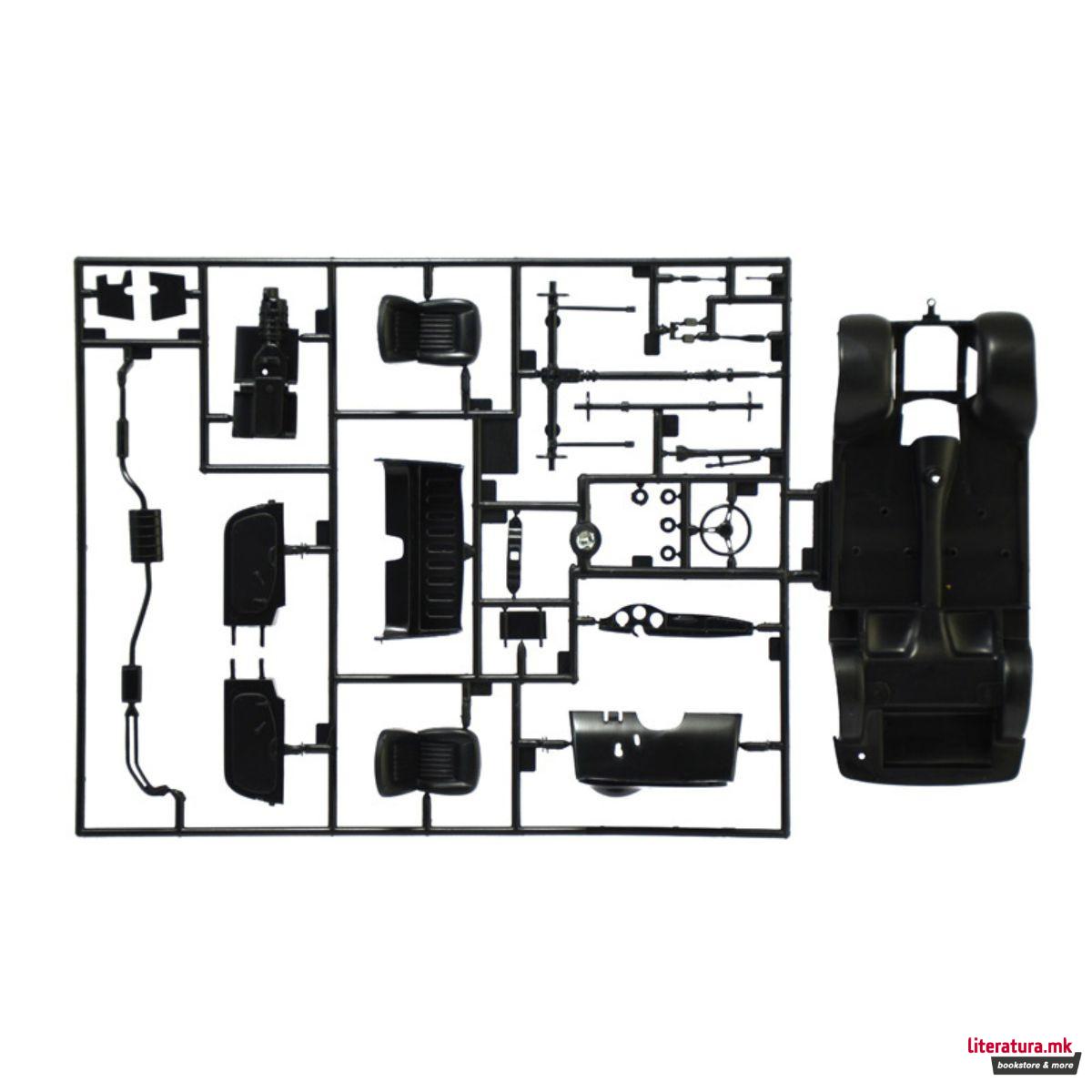 Макета, Alfa Romeo Giulia 1600 Spider, 1:24 