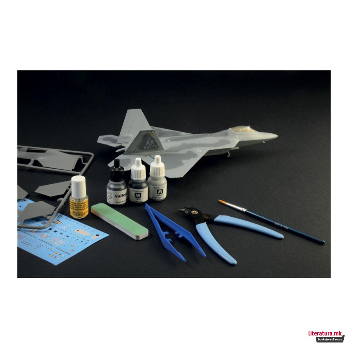Комплетен сет за моделирање, F-22 Raptor, 1:72 
