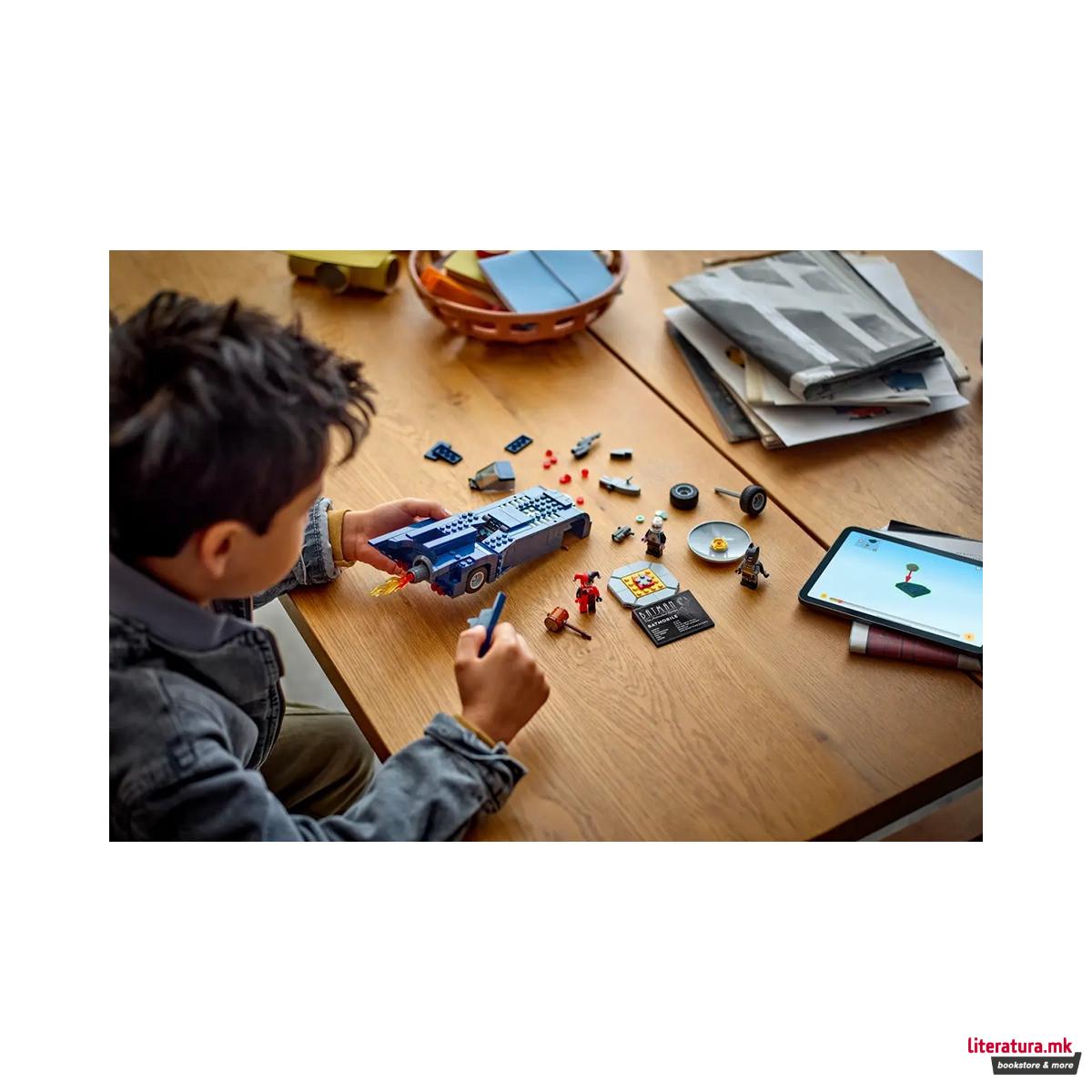 LEGO коцки, DC: Batman, Batman w/ the Batmobile vs. Harley Quinn and Mr. Freeze 