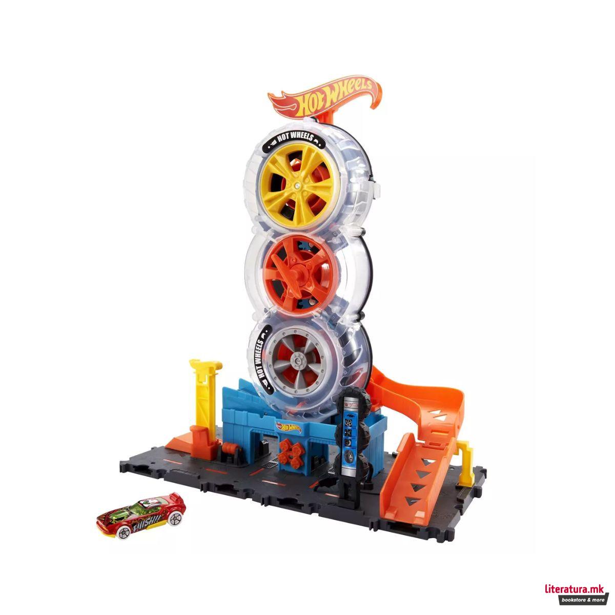 Сет за игра Hot Wheels City Super Twist Tire Shop 
