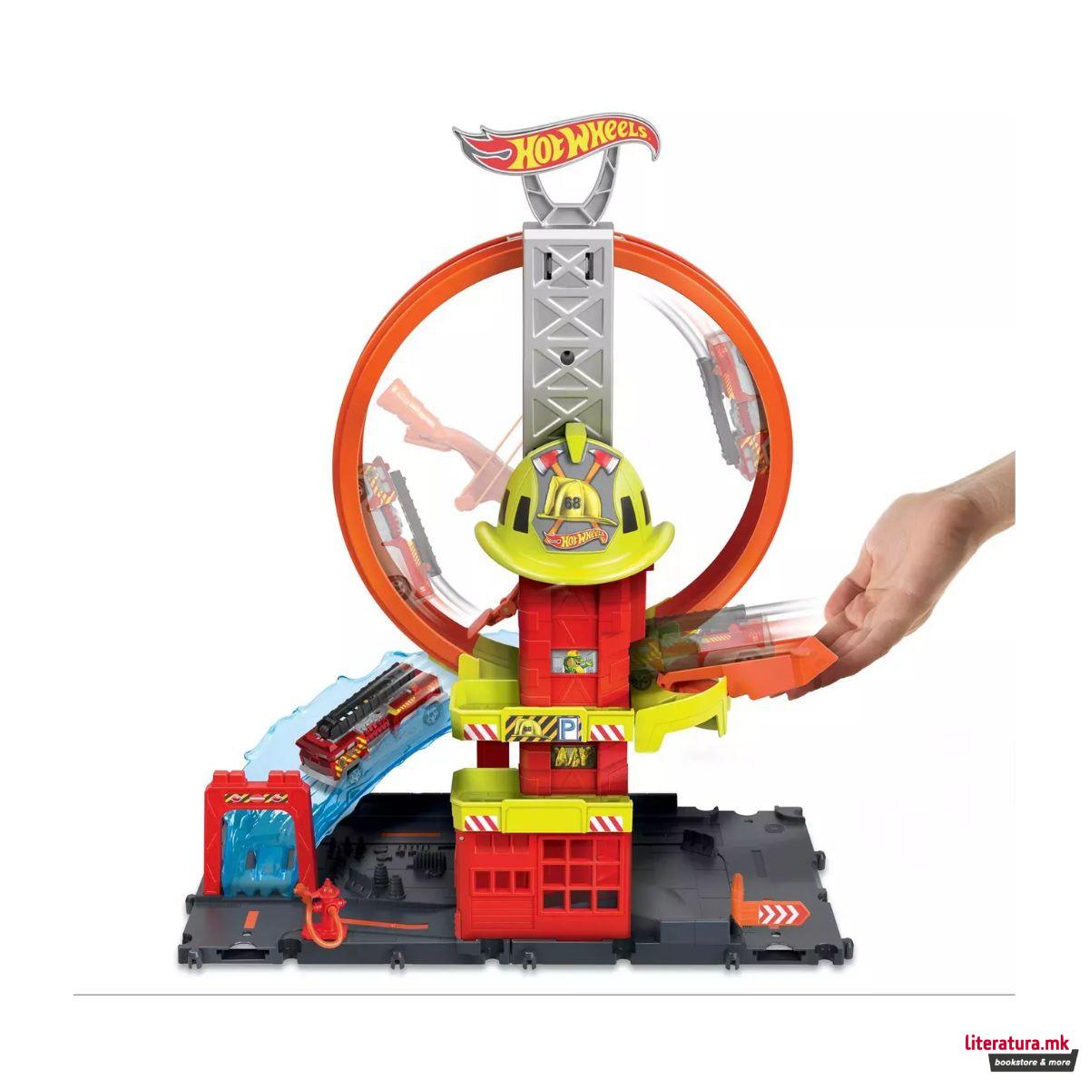 Сет за игра Hot Wheels: City - Super Loop Fire Station 