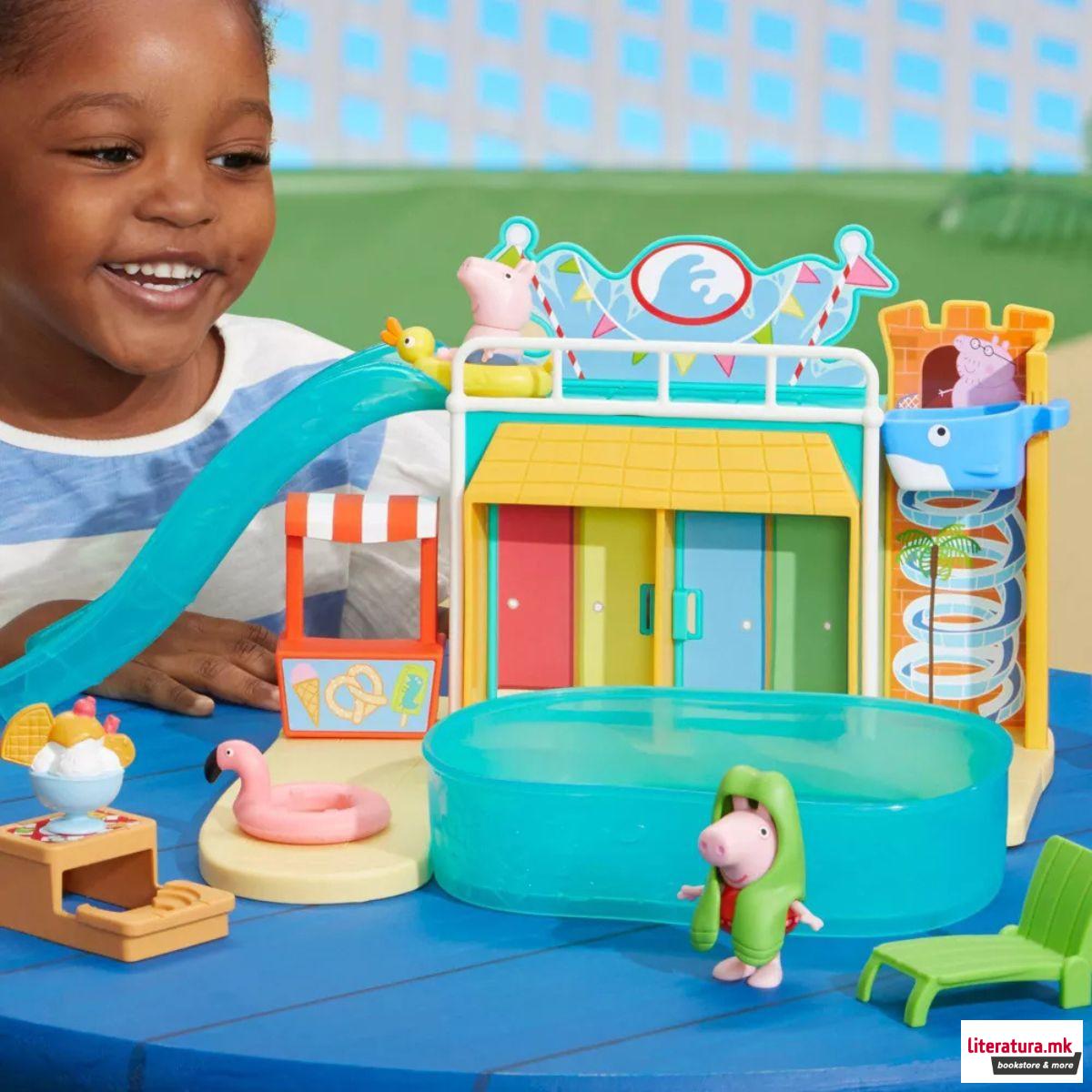 Сет за игра, Peppa Pig - Peppa's Waterpark Playset 