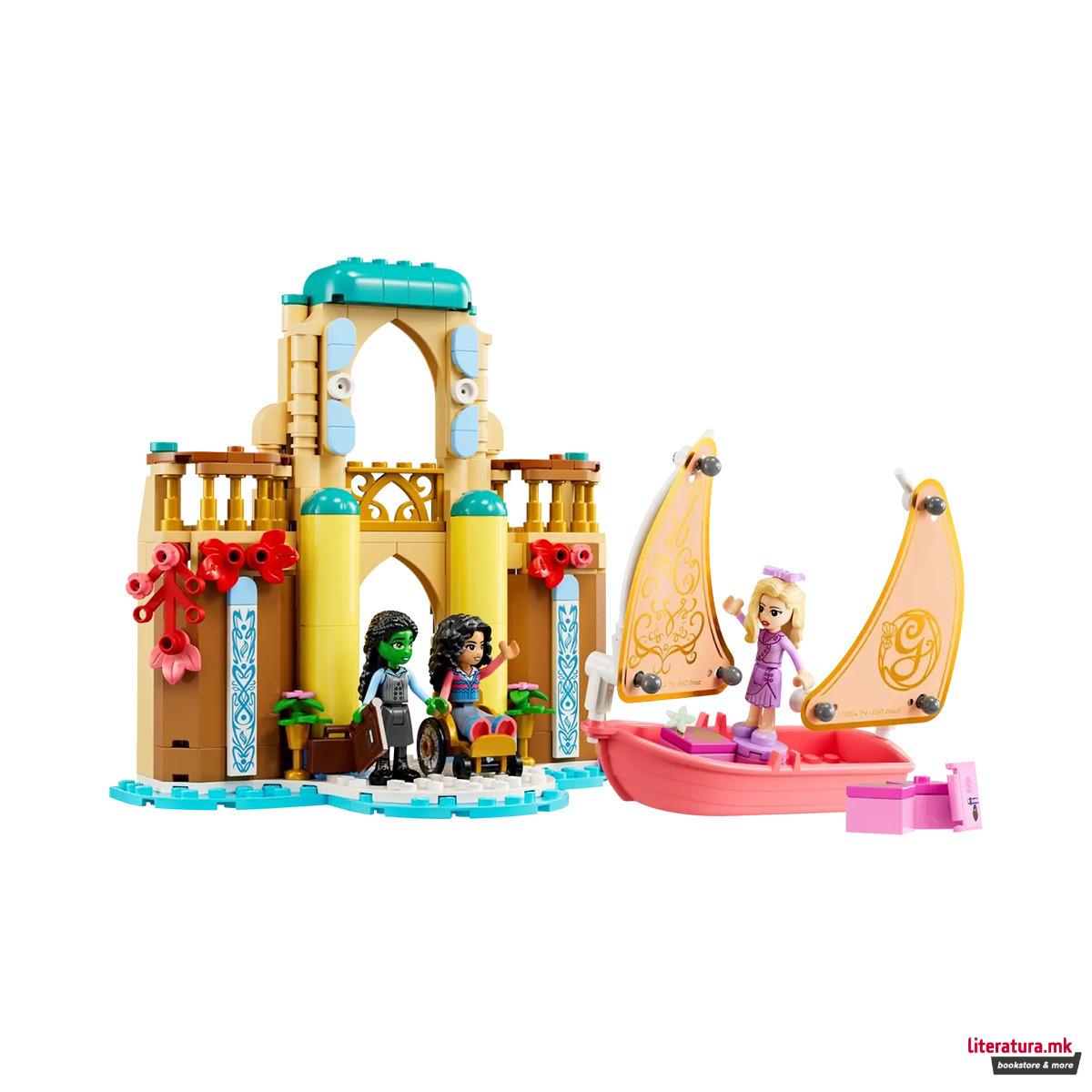 LEGO коцки, Wicked, Glinda, Elphaba & Nessarose at Shiz University 