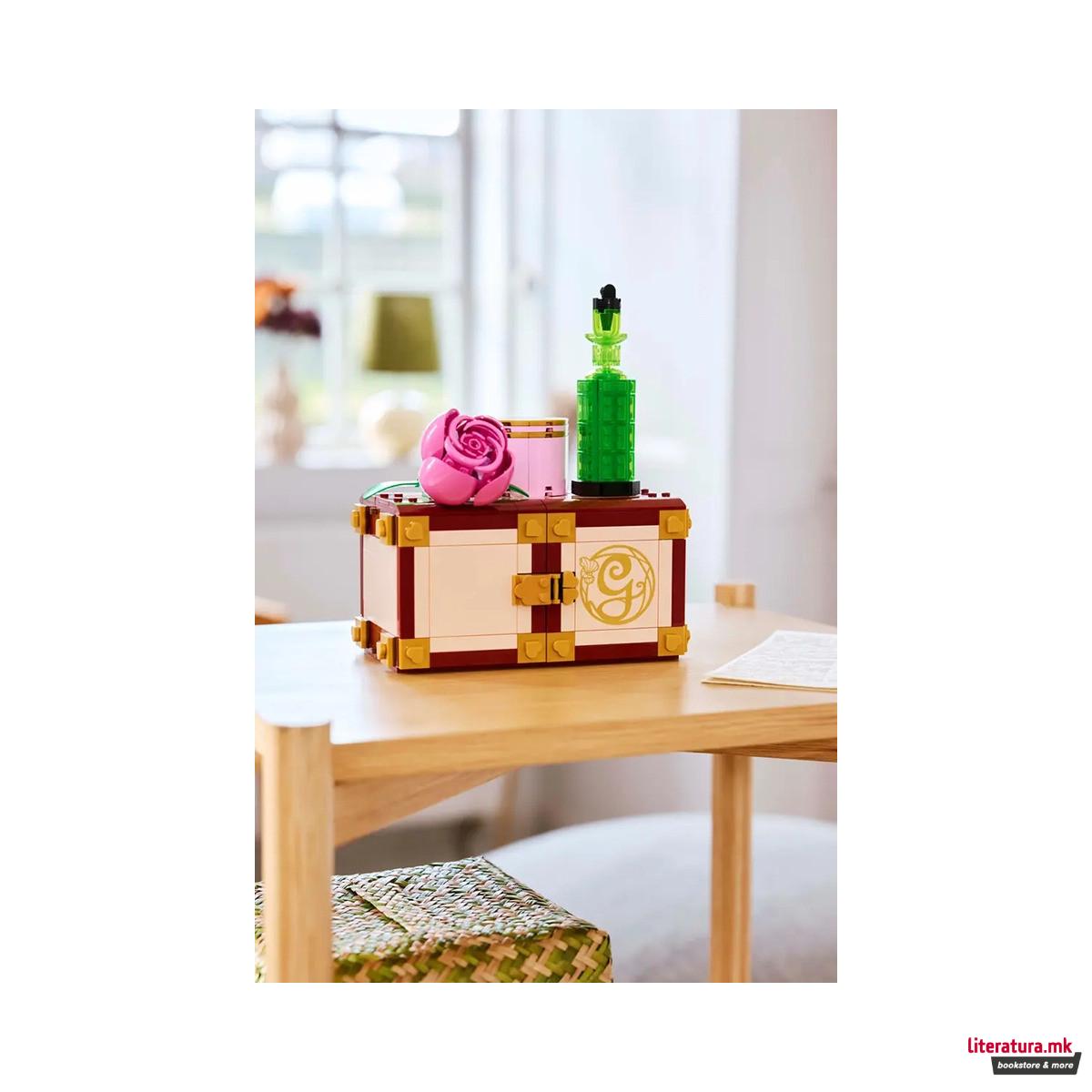 LEGO коцки, Wicked, Glinda & Elphaba's Dormitory 