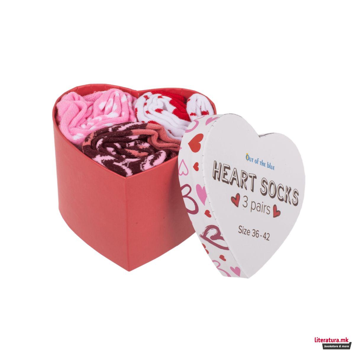 Сет од 3 пара чорапи во кутија-срце 