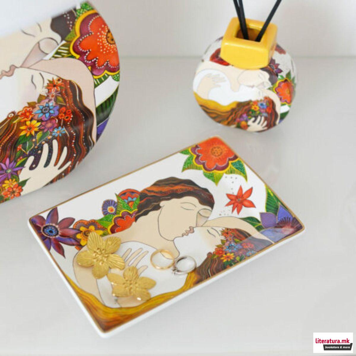 Послужавник, Laurel Burch - The First Kiss, 22 x 15 cm 