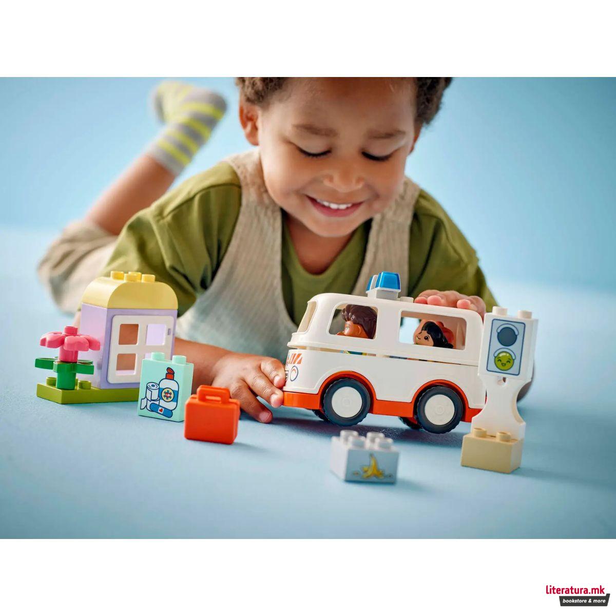 LEGO коцки, Duplo, Ambulance & Driver 