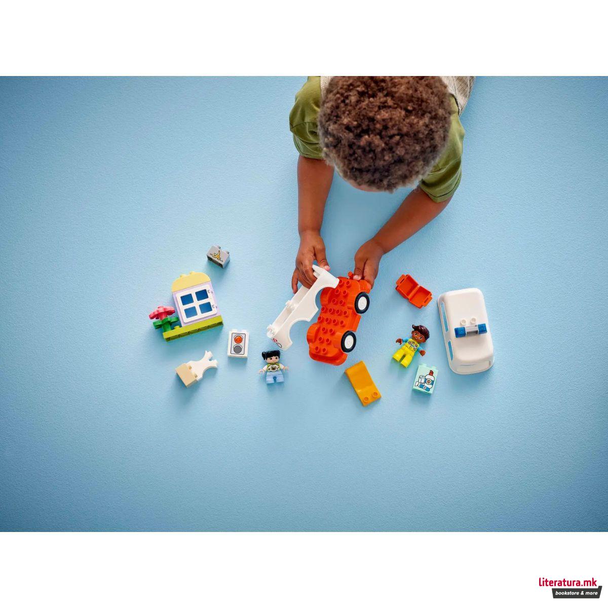 LEGO коцки, Duplo, Ambulance & Driver 