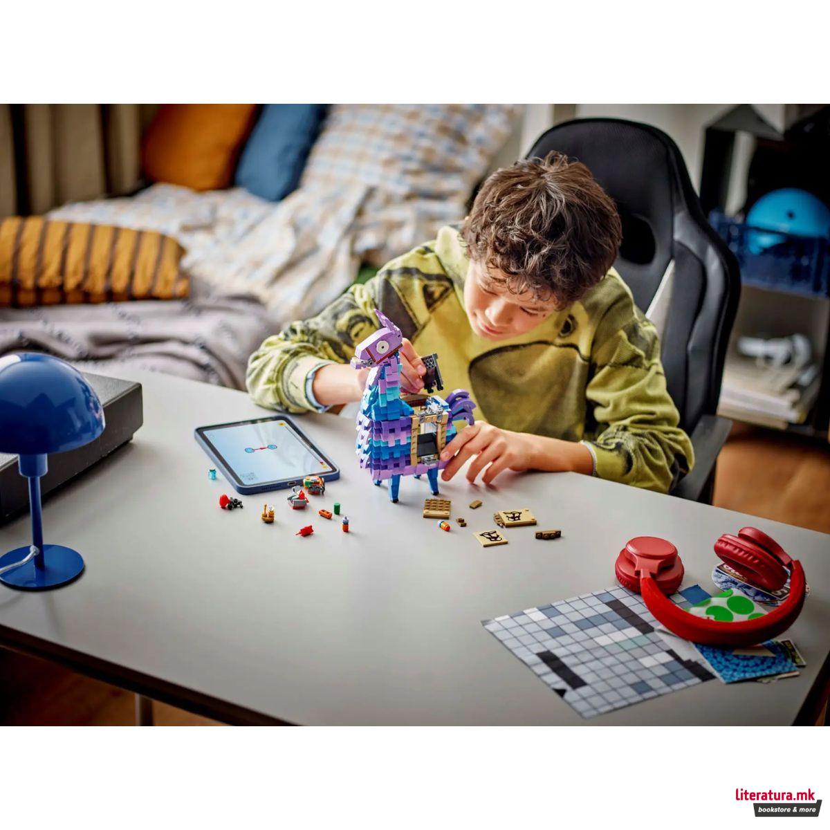 LEGO коцки, Fortnite, Supply Llama 