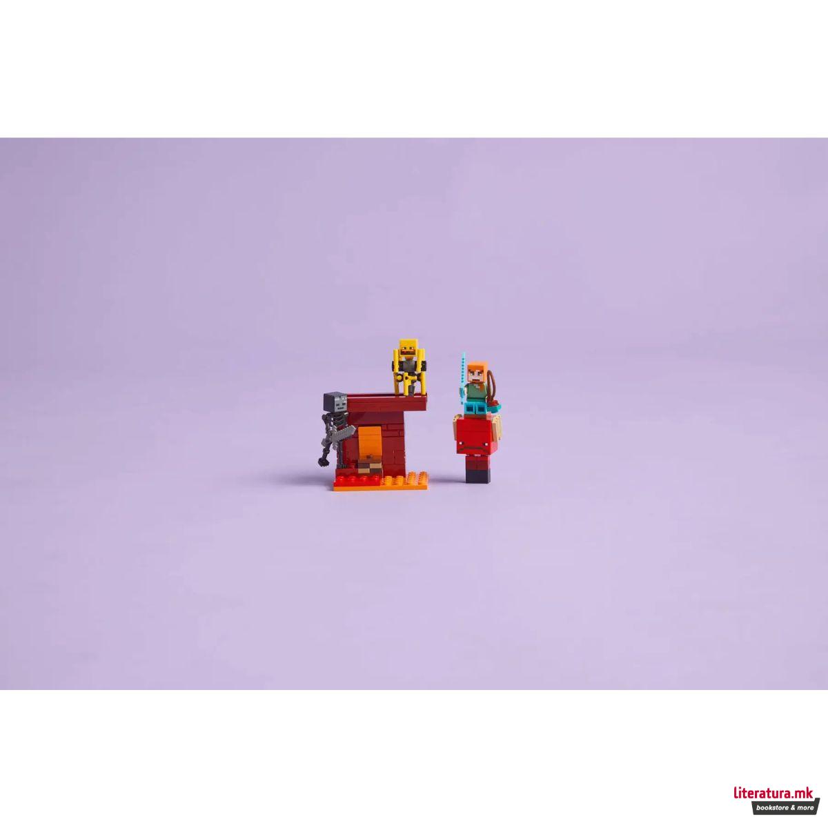 LEGO коцки, Minecraft, The Nether Lava Battle 