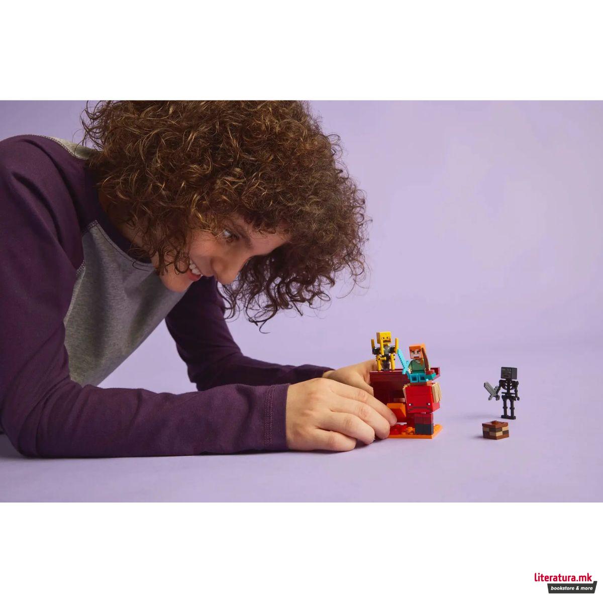 LEGO коцки, Minecraft, The Nether Lava Battle 