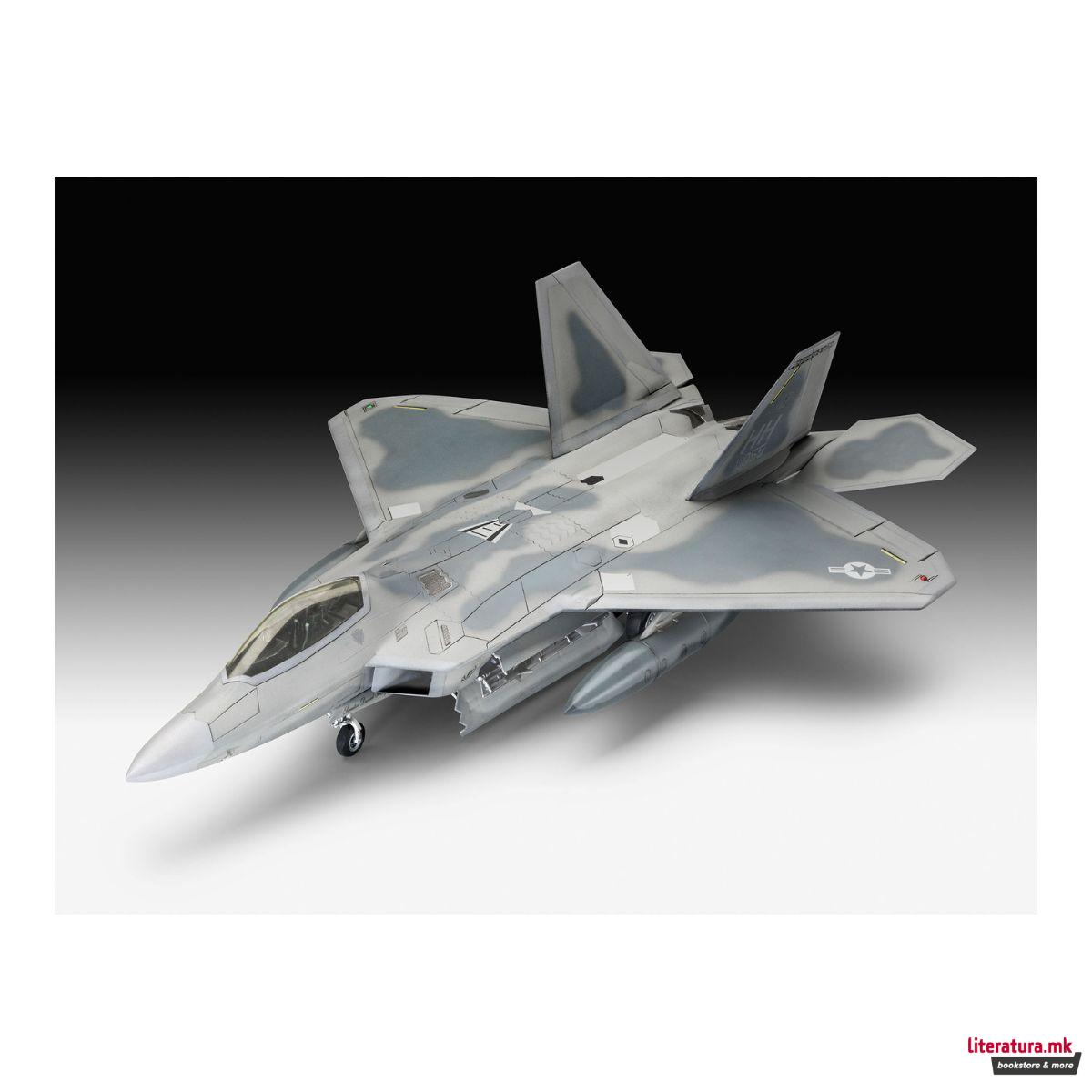 Макета + бои и алатки, Model Set Lockheed Martin F-22A Raptor, 1:72 