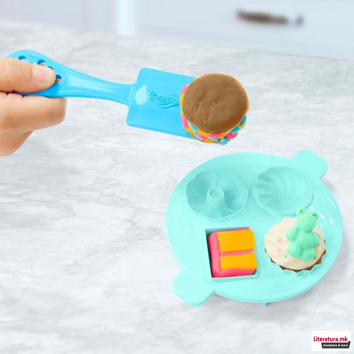 Сет за игра, Play-Doh Kitchen Creations Magical Mixer Playset 