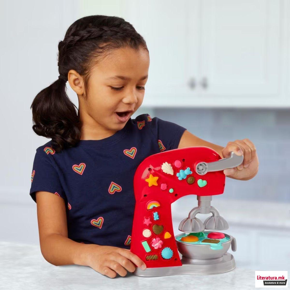 Сет за игра, Play-Doh Kitchen Creations Magical Mixer Playset 