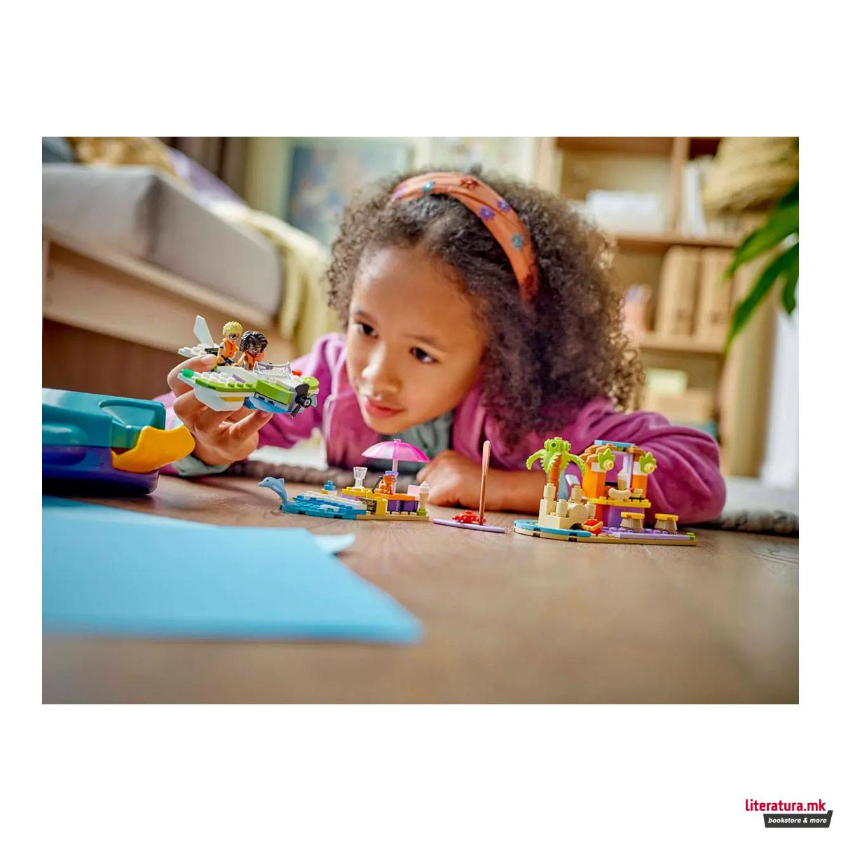 LEGO коцки, Friends, Creative Beach and Travel Suitcase 