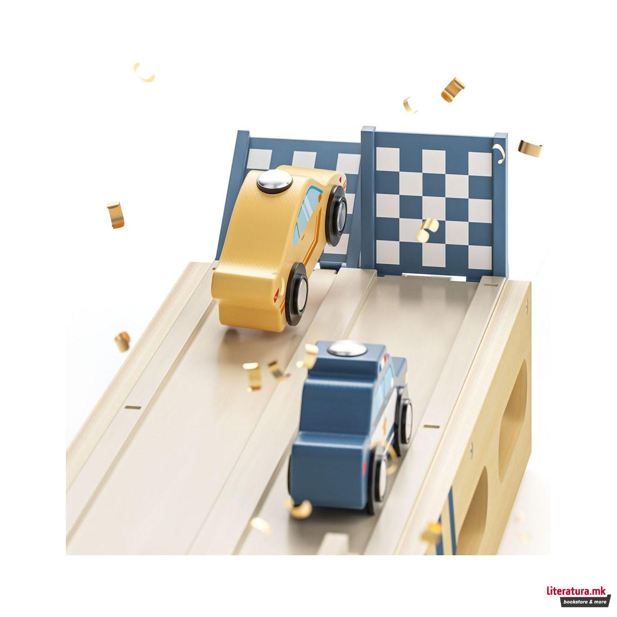 Дрвен сет за игра Roll & Race Car Transporter 