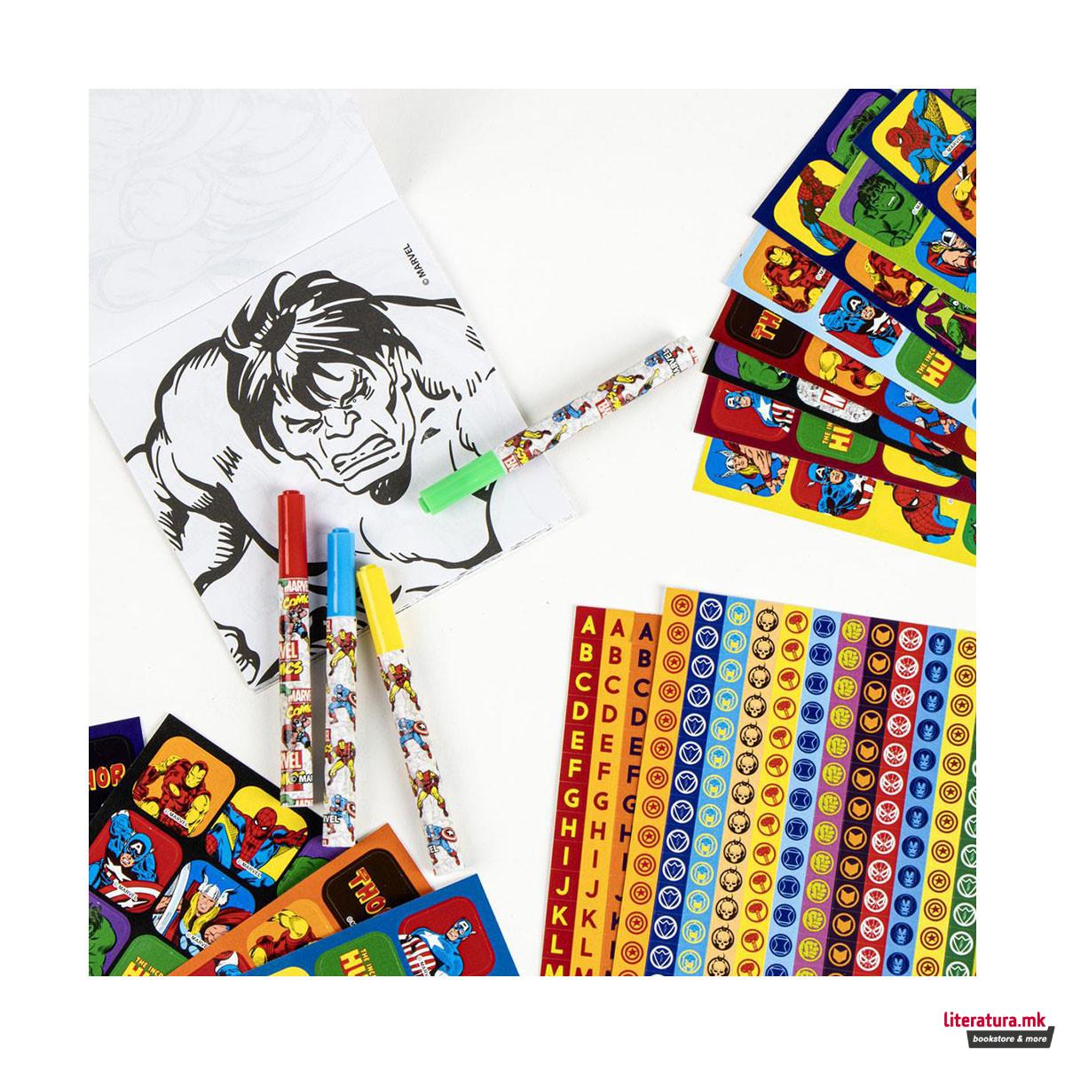 Сет од 1000 стикери, Marvel: Avengers 