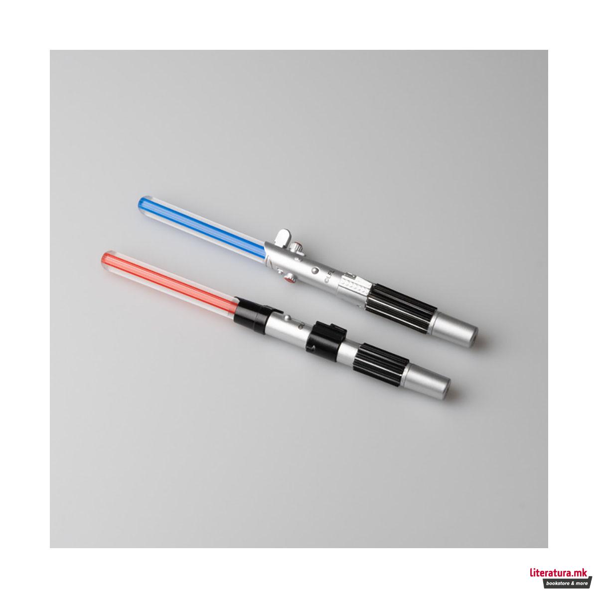 Сет од 2 пенкала со LED светло, Star Wars - Lightsabers 
