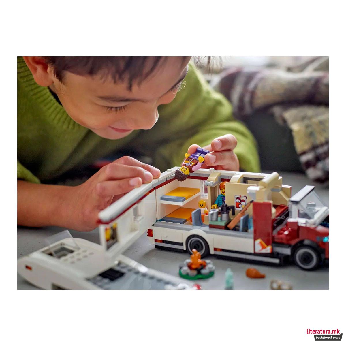 LEGO коцки, City, Holiday Adventure Camper Van 