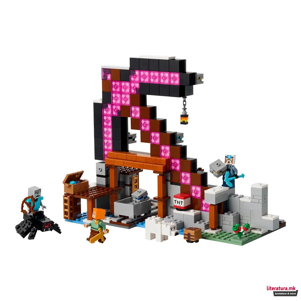 LEGO коцки, Minecraft, The Pickaxe Mine 